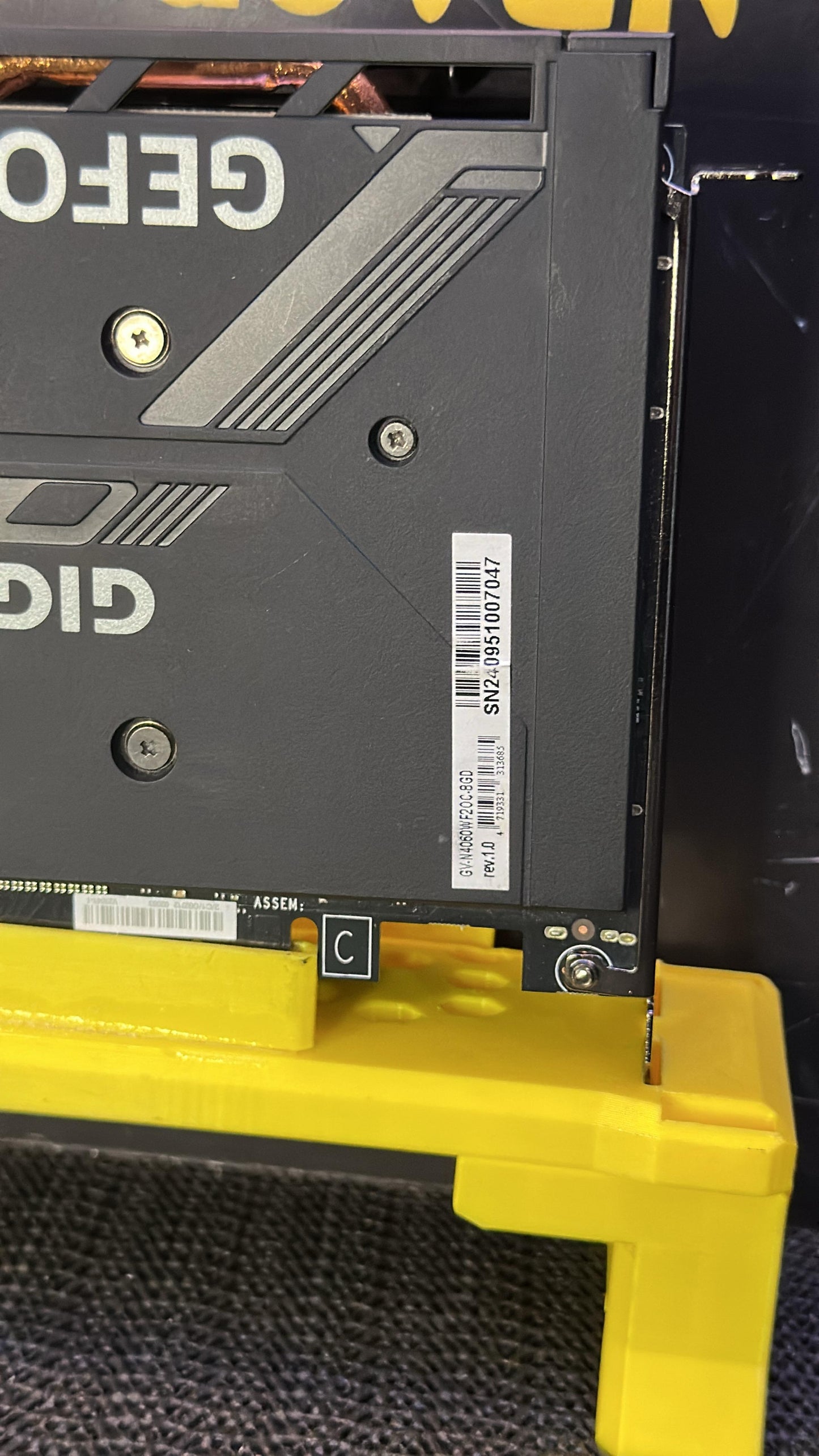 Gigabyte GeForce RTX 4060 Windforce 8G Ekran Kartı