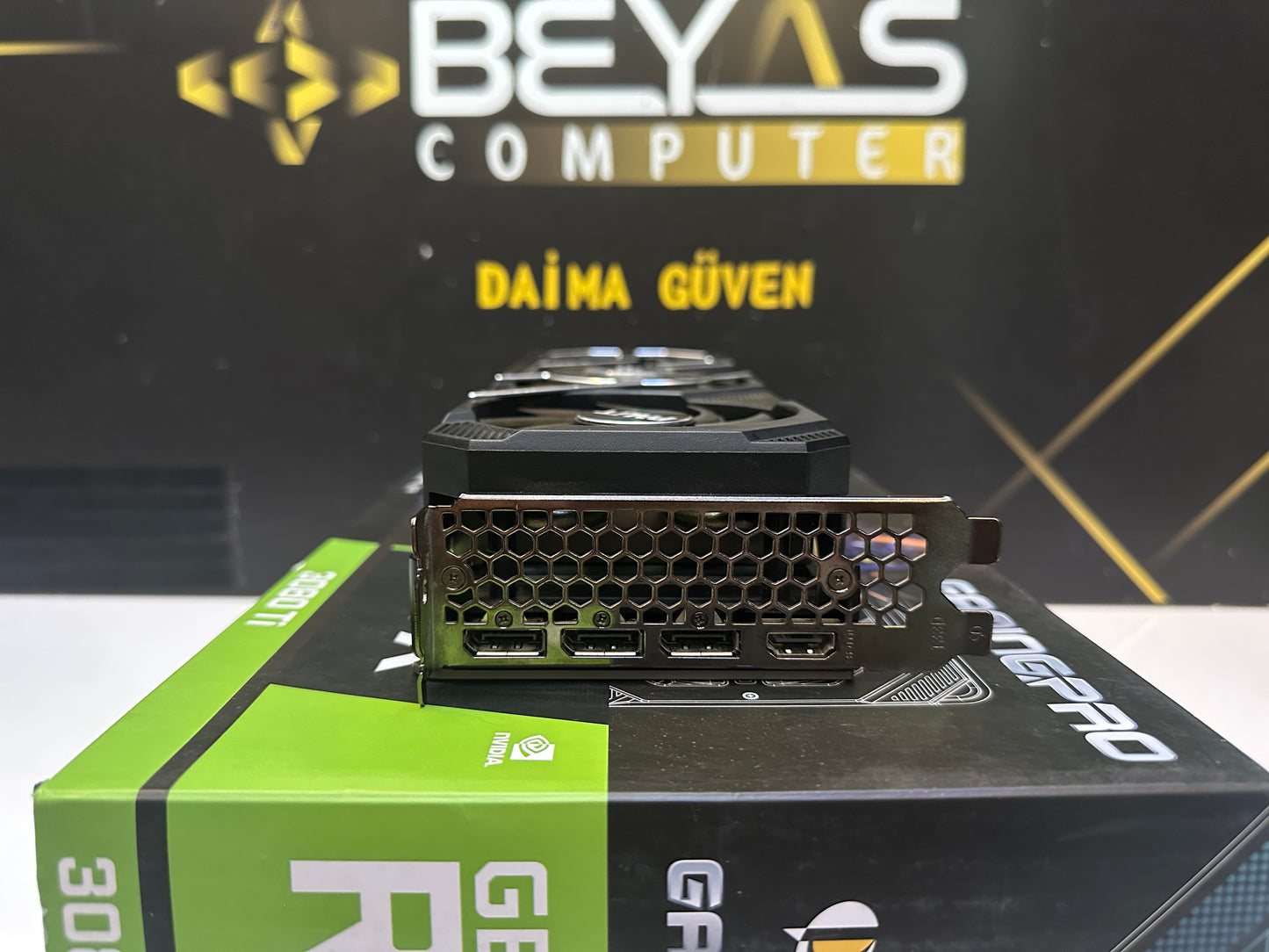 Palit GeForce RTX 3080 Ti GamingPro Ekran Kartı