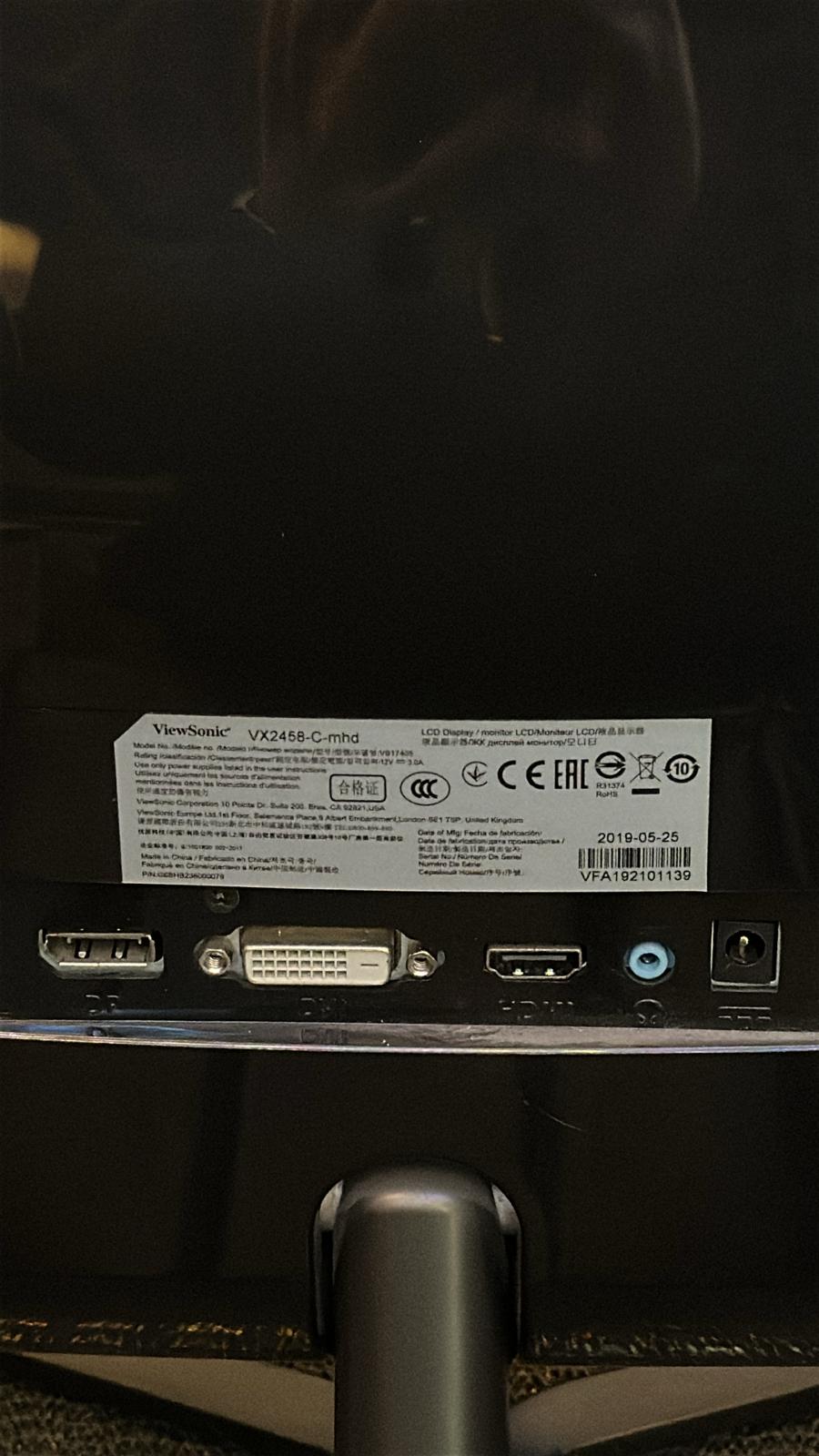 ViewSonic Curved Oyuncu Monitörü / 24" / 144Hz