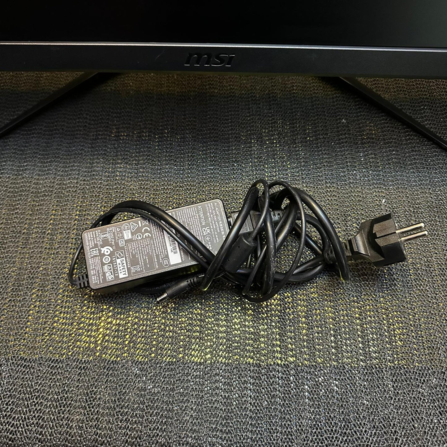 MSI Optix G271 Oyuncu Monitörü / 27" / 144Hz