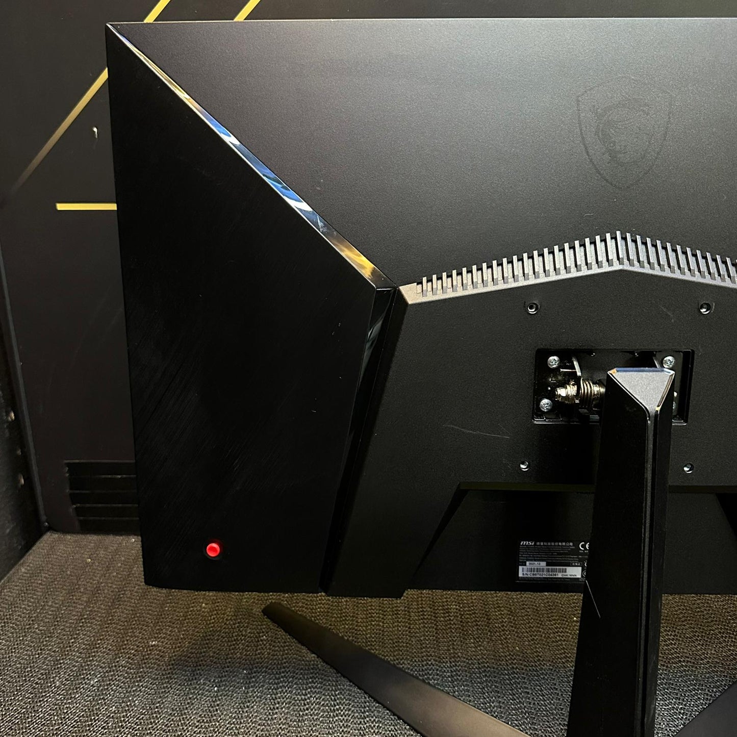 MSI Optix G271 Oyuncu Monitörü / 27" / 144Hz