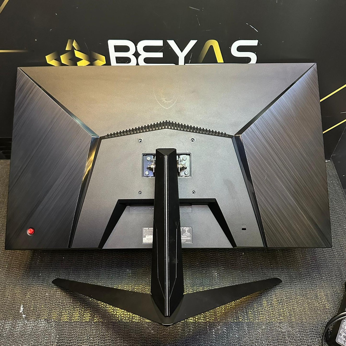 MSI Optix G271 Oyuncu Monitörü / 27" / 144Hz