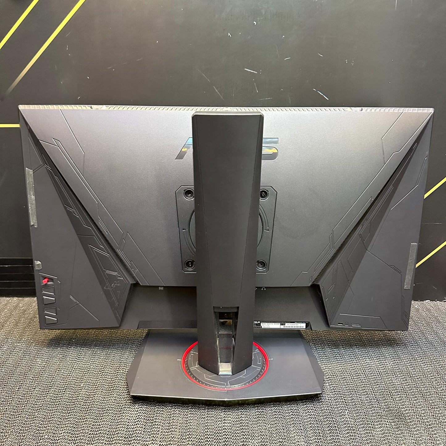 Asus MG248 Pivot Oyuncu Monitörü / 24" / 144Hz