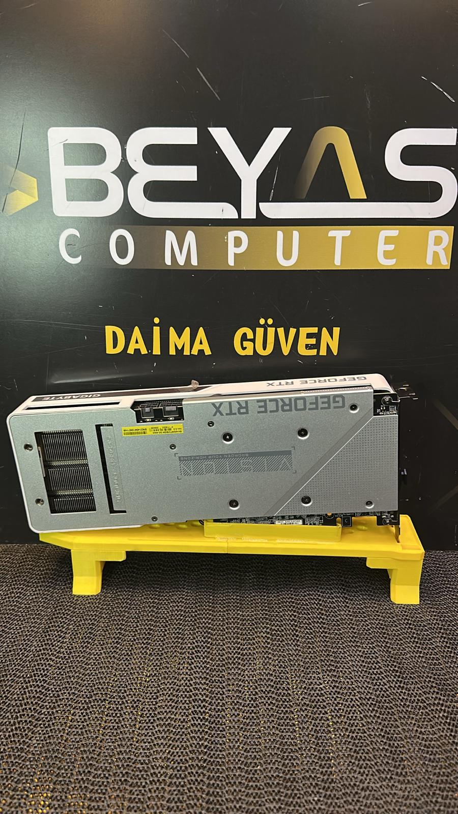 Gigabyte GeForce RTX 3060 Ti Vision 8G Ekran Kartı