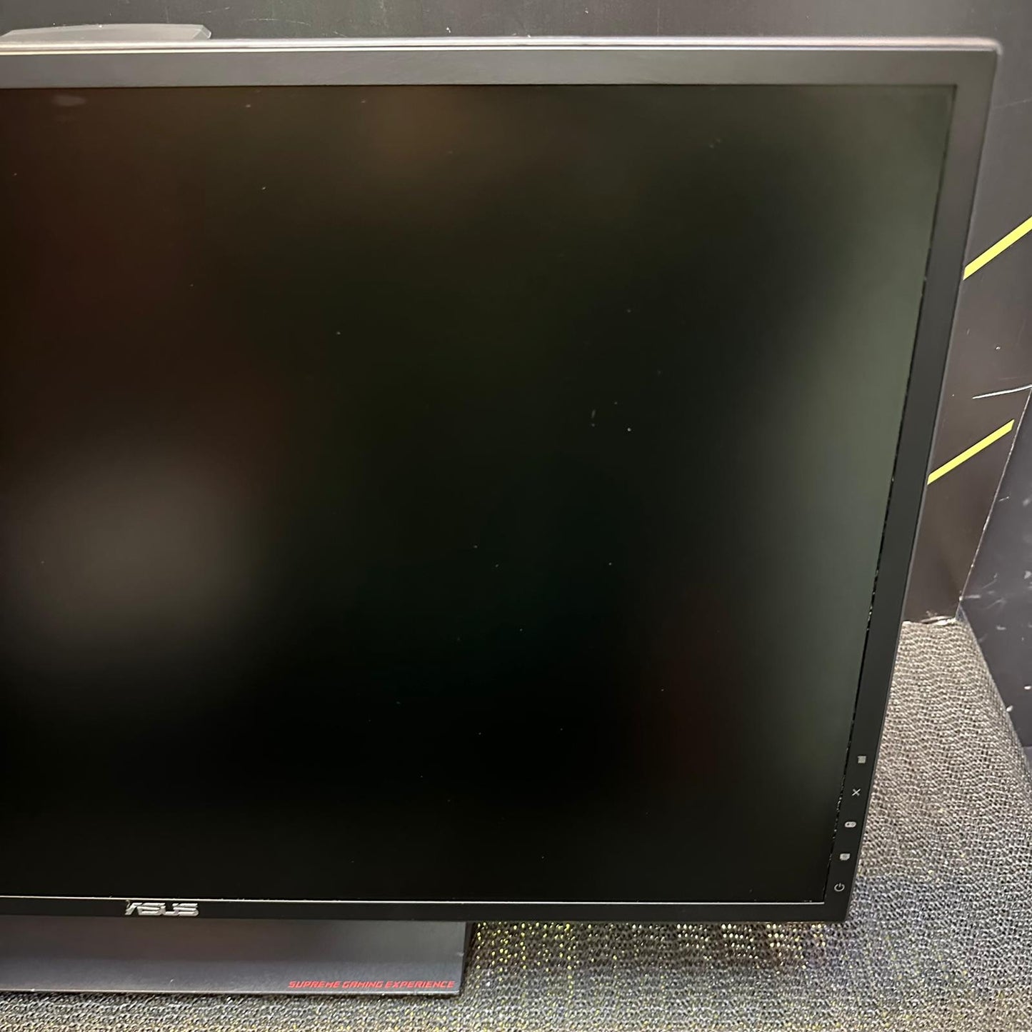 Asus MG248 Pivot Oyuncu Monitörü / 24" / 144Hz