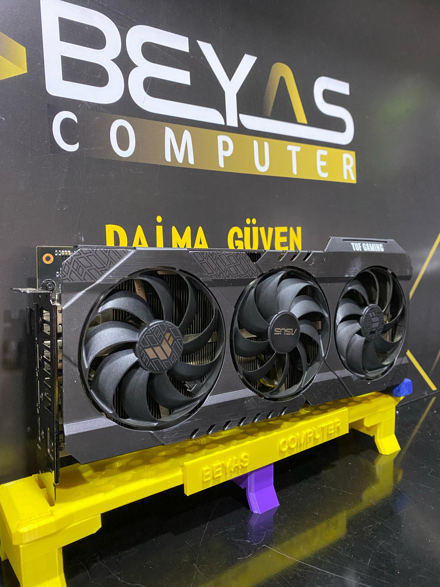 Asus TUF Gaming GeForce RTX 3070 Ti Ekran Kartı
