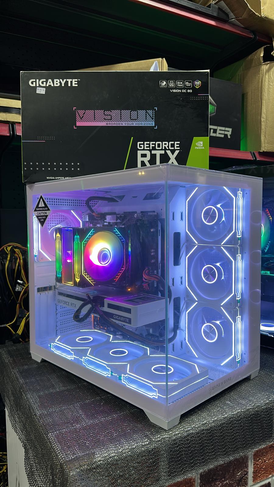 R5 5700 / RTX 3060 Beyaz