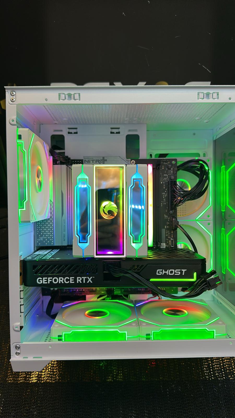 R7 7700X / RTX 5060 Tİ / 16GB / 1TB Beyaz Gaming Kasa