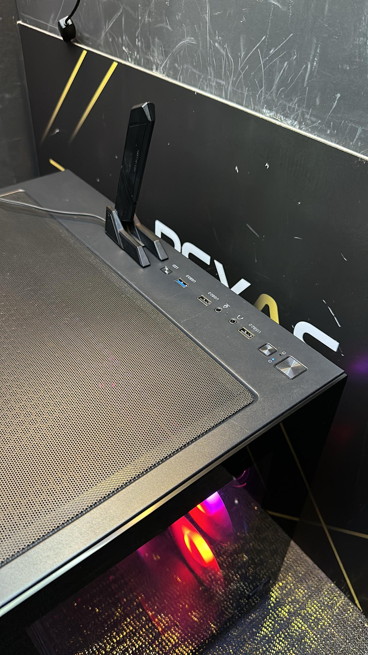 R7 8700F / RTX 5060 Tİ / 32GB / 1TB Gaming Kasa